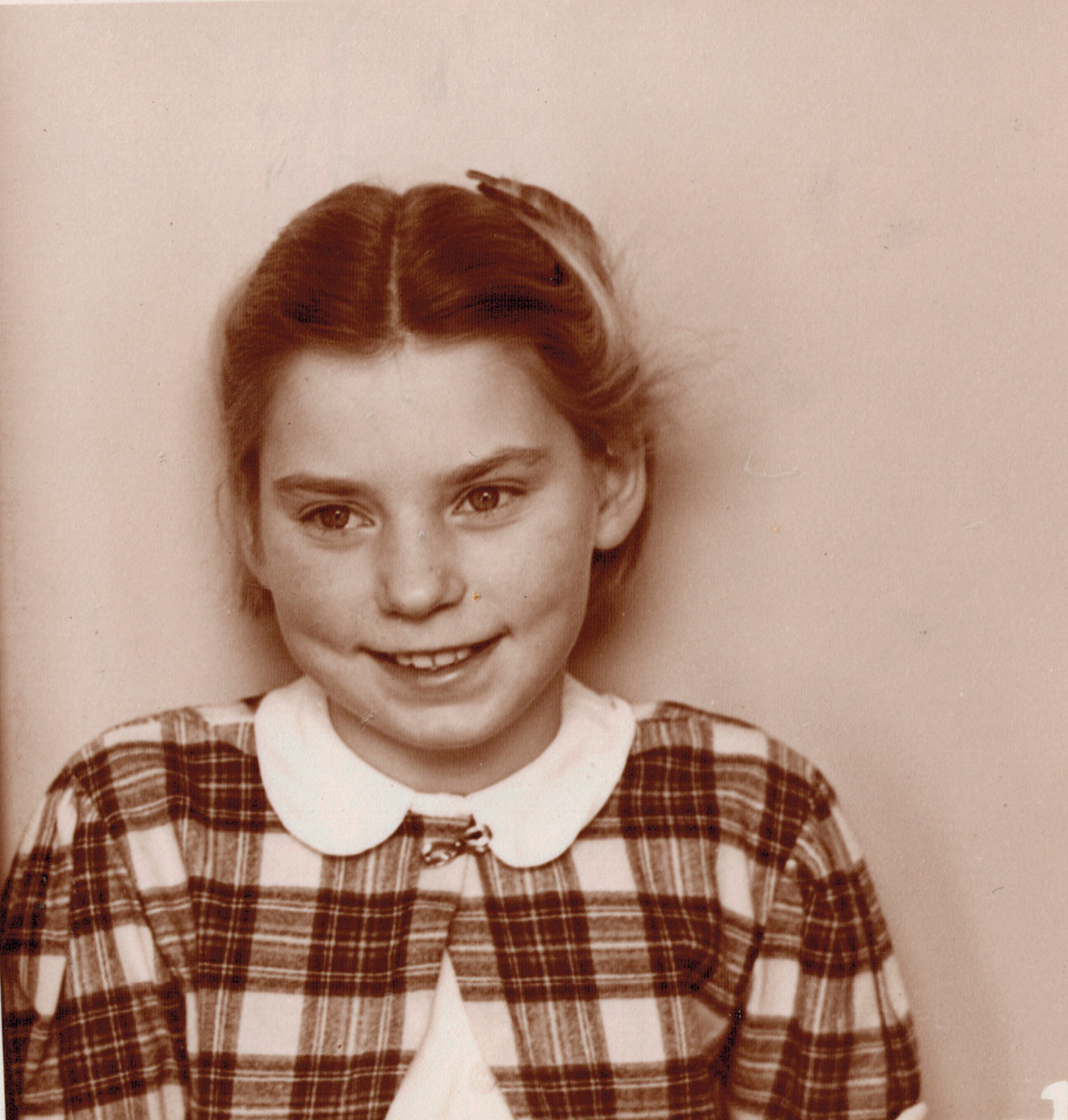 Mit Liv - Eva bliver født 1944